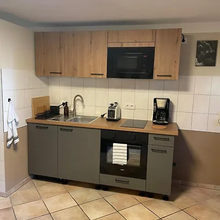 Modernes City-apartment In *